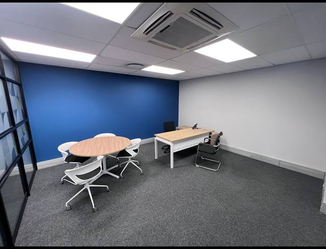 148M² OFFICE TO LET IN FORESHORE
